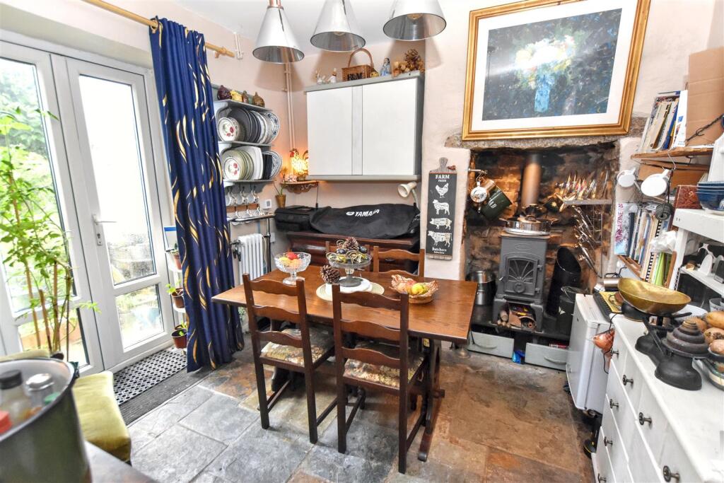 House in Truro - View 3