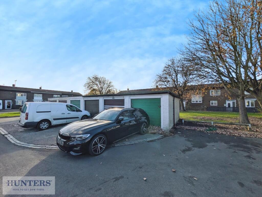 Burdon Place, Peterlee, County Durham, SR8 5QZ photo 3