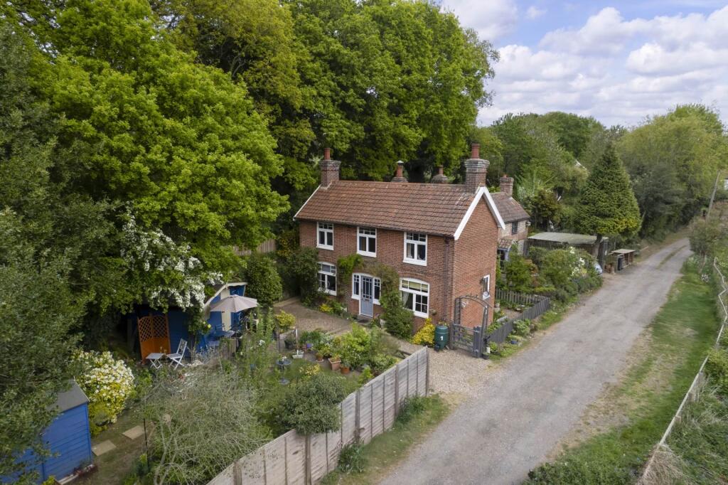 Main image of property: Hillside, Roughton