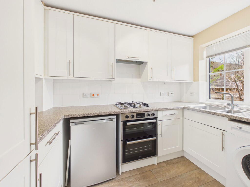 House in Horsham, North Horsham - View 3