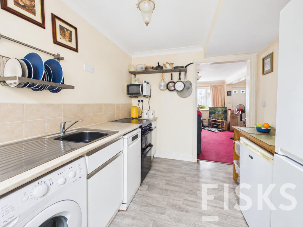 House in Southend-on-Sea - View 5