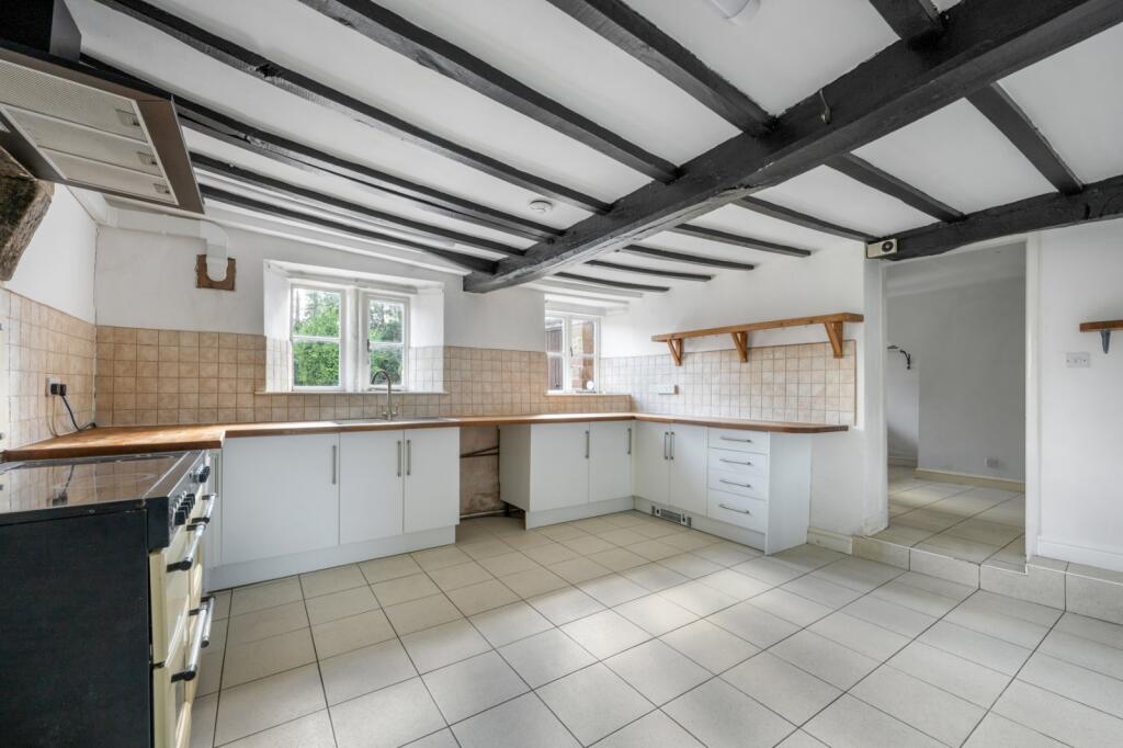 House in Derbyshire Dales, Derbyshire - View 5
