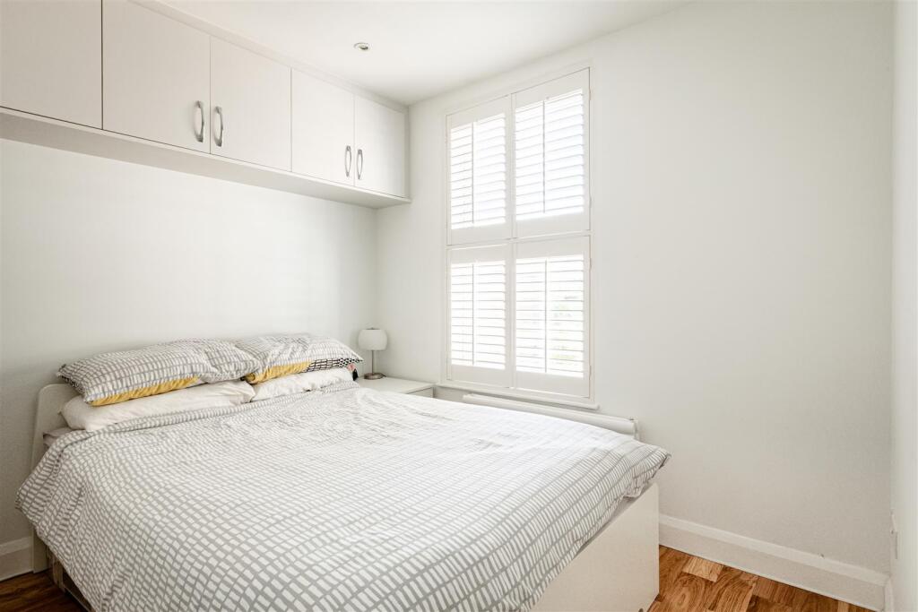 Apartment in London - View 5