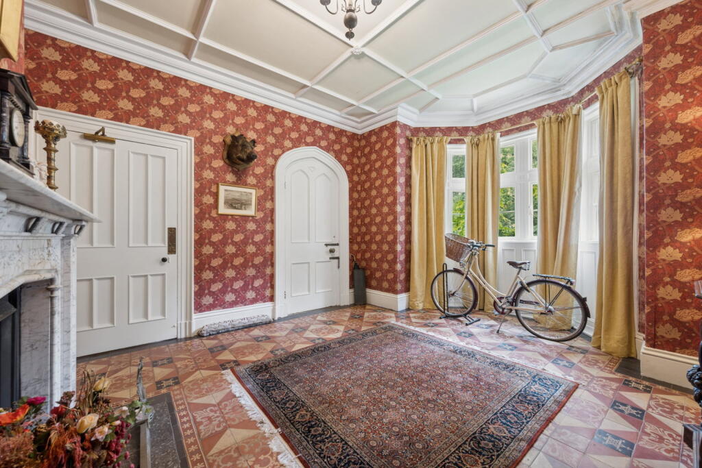 Carus Lodge, Slyne, Lancaster, LA2 6BL photo 4