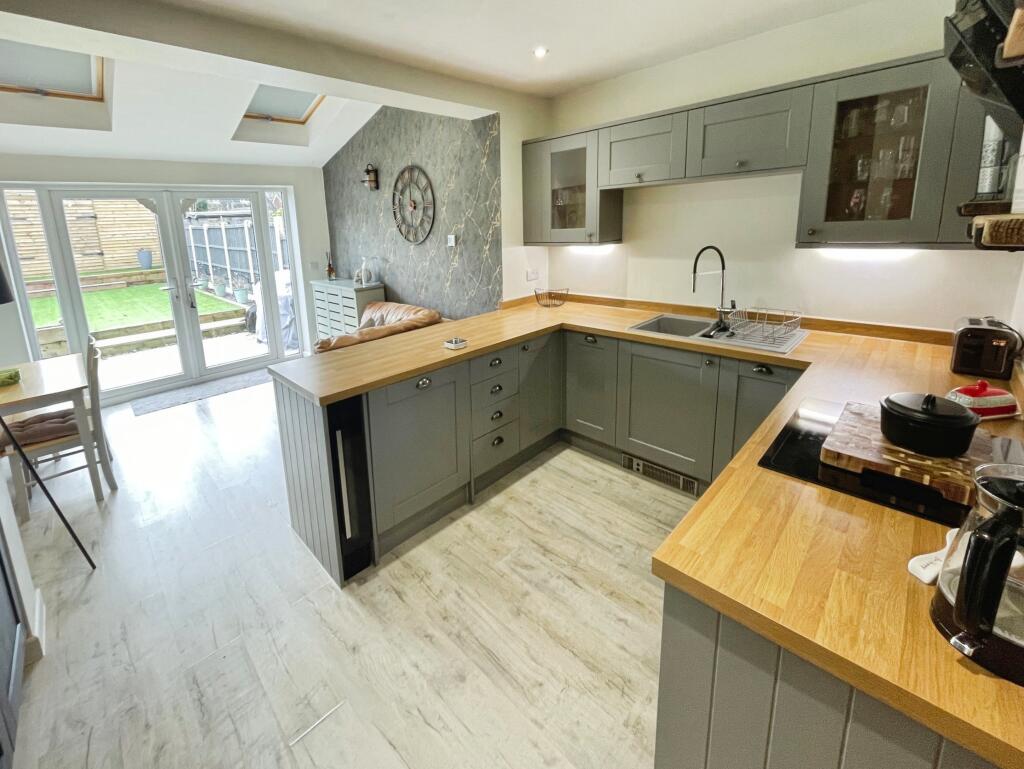 Woods Lane, Stapenhill, Burton-on-Trent, DE15 photo 4
