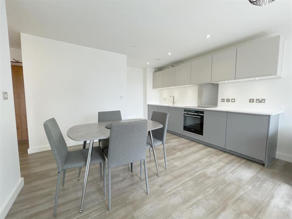 Additional image 7 of The Bank 2, 58 Sheepcote Street