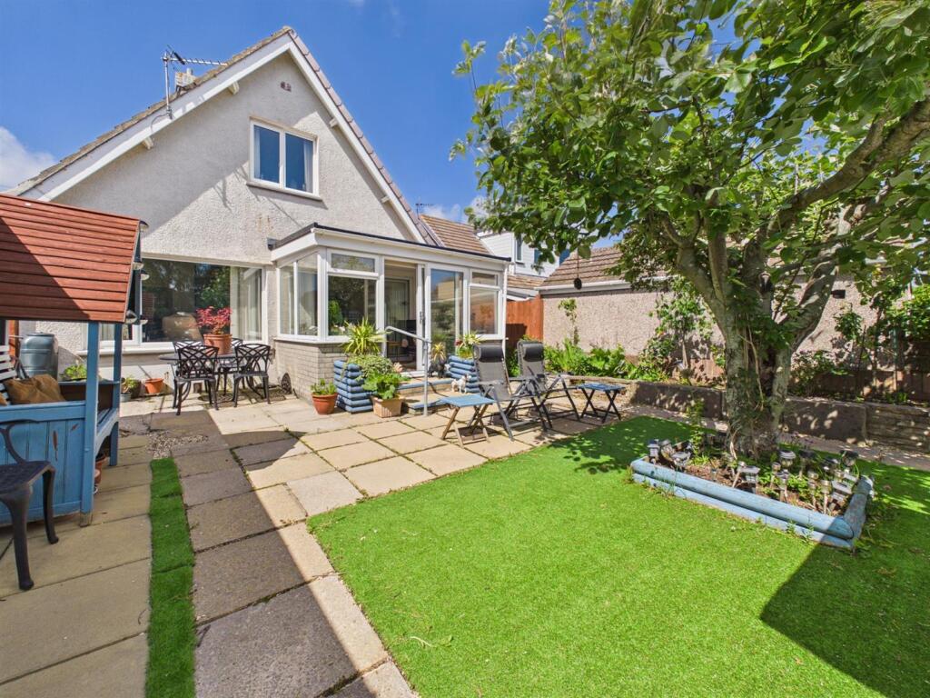 Penylan Avenue, Porthcawl - View 2
