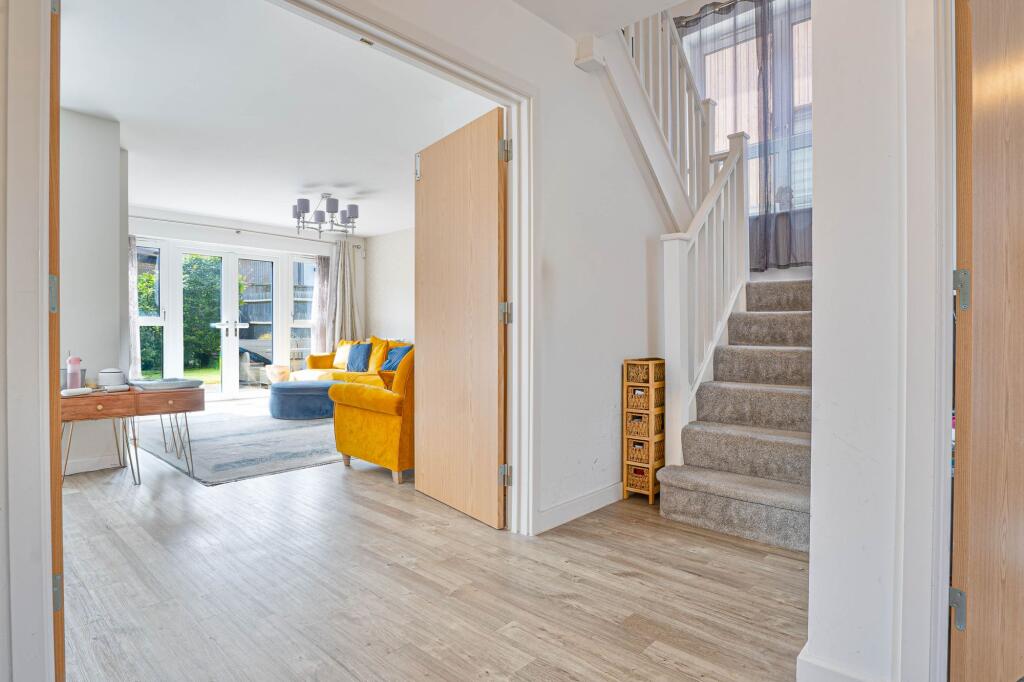 House in Milton Keynes, Broughton and Milton Keynes - View 5