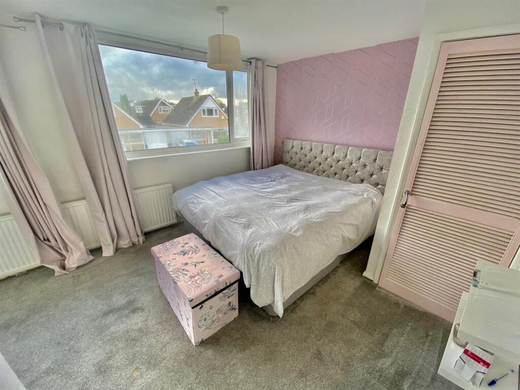 Watson's Close, Broughton, Chester photo 4
