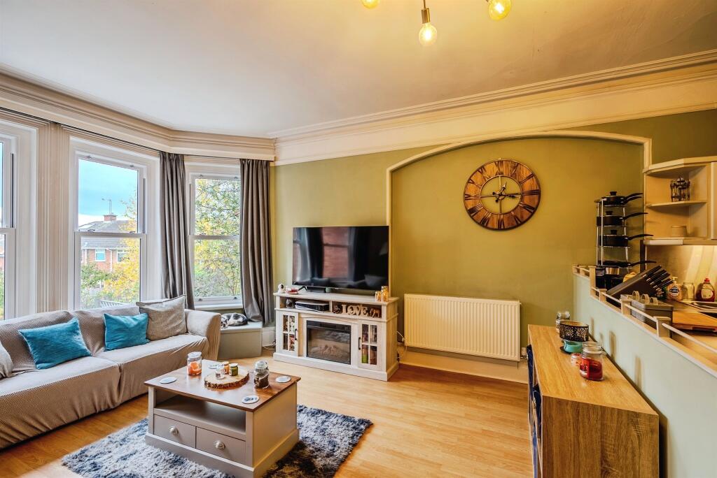 Apartment in Hereford, Herefordshire - View 2