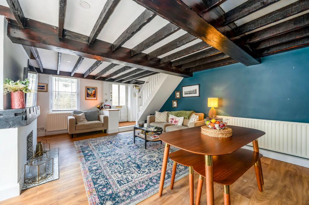 House in Chichester - View 2