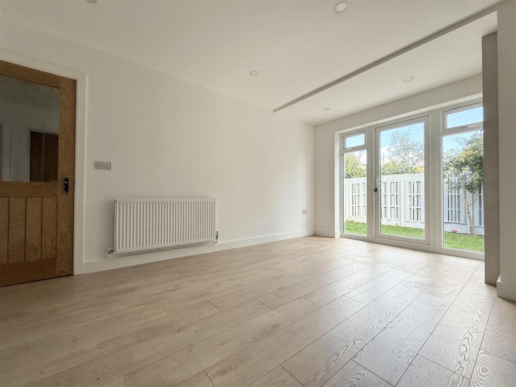 House in Leicester, Braunstone - View 4