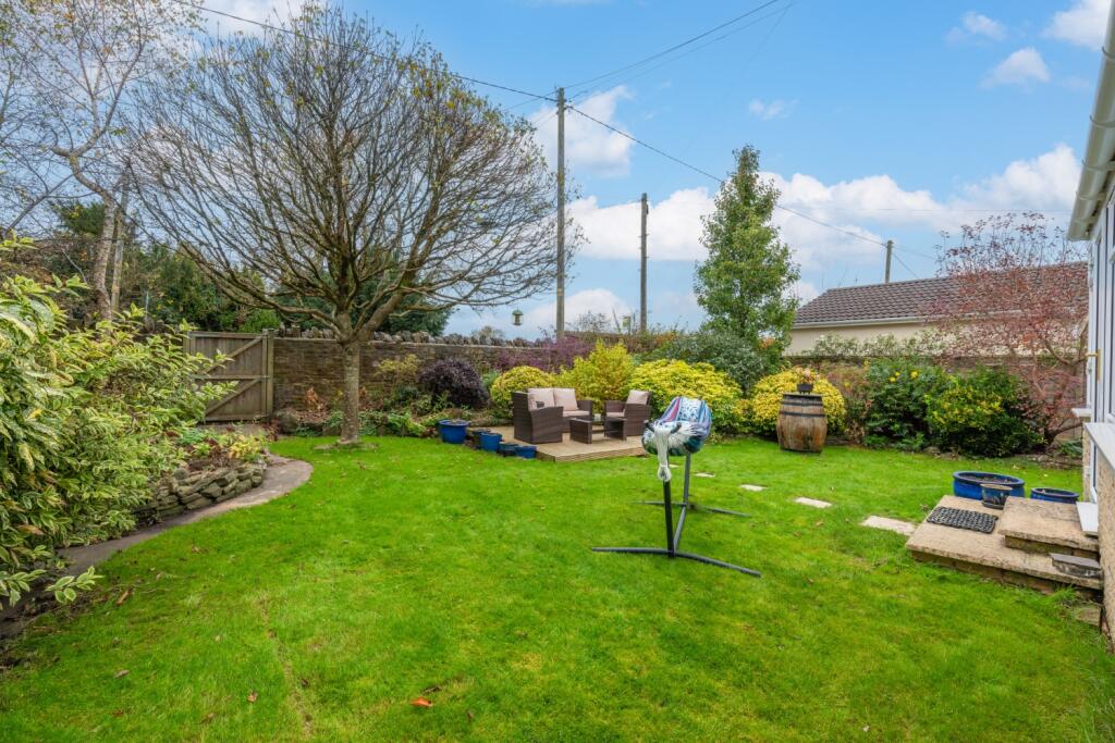 House in Wickwar, West End - View 2