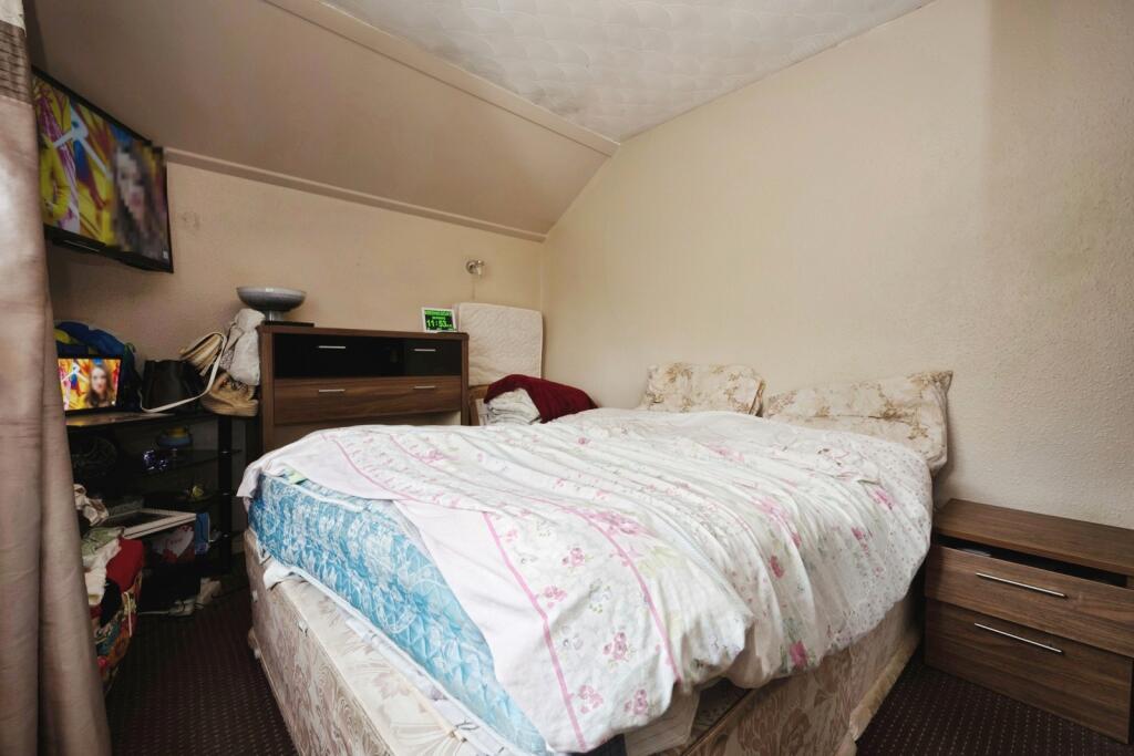 Apartment in Milton Keynes, Bedford - More