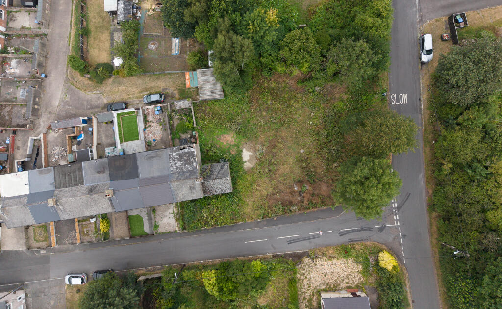 House in Darlington - More