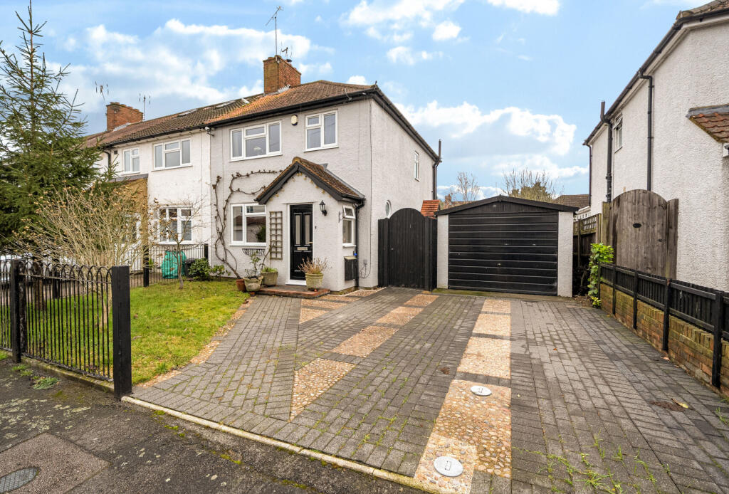 Main image of property: Lennard Road, Dunton Green, Sevenoaks, Kent, TN13