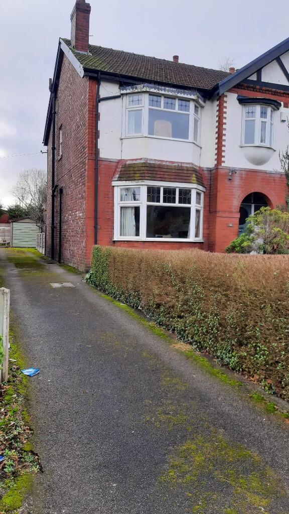 Main image of property: 54 Crumpsall Lane, Manchester, Greater Manchester, M8 5SG