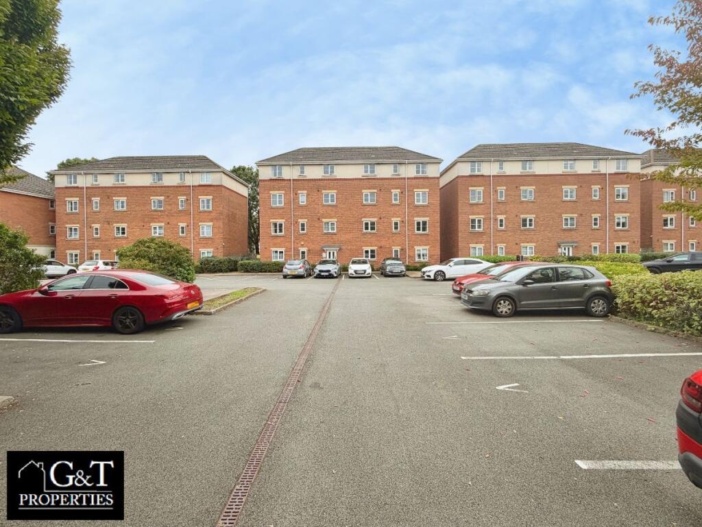 Apartment in Sandwell, Balls Hill - View 2