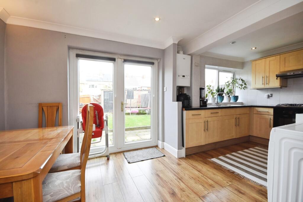 House in Basildon, Essex - View 5