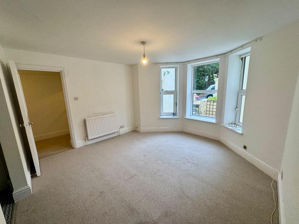 Apartment in St Leonards-on-Sea, St Leonards Green - View 4