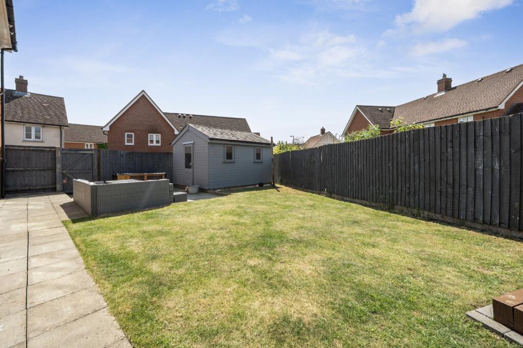 Middle Ground, St Neots, Cambridgeshire, PE19 photo 4