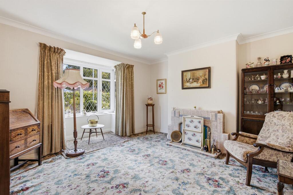 House in Huddersfield, Gawthorpe Green, Kirkheaton - View 4