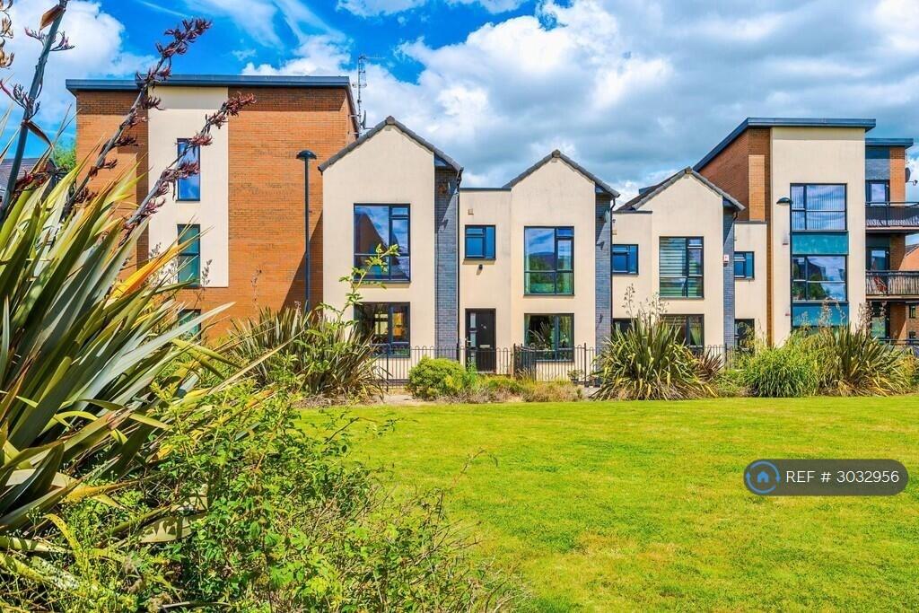 Main image of property: Ivory Close, Stoke-On-Trent, ST1