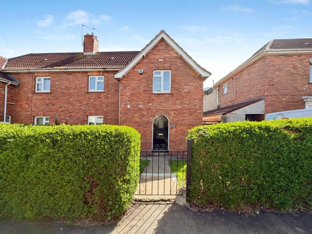 Main image of property: Lisburn Road, Bristol, BS4 1NQ
