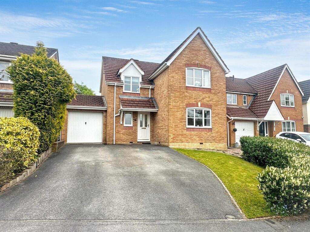 Main image of property: Milltown Way, Leek, Staffordshire, ST13 5SZ