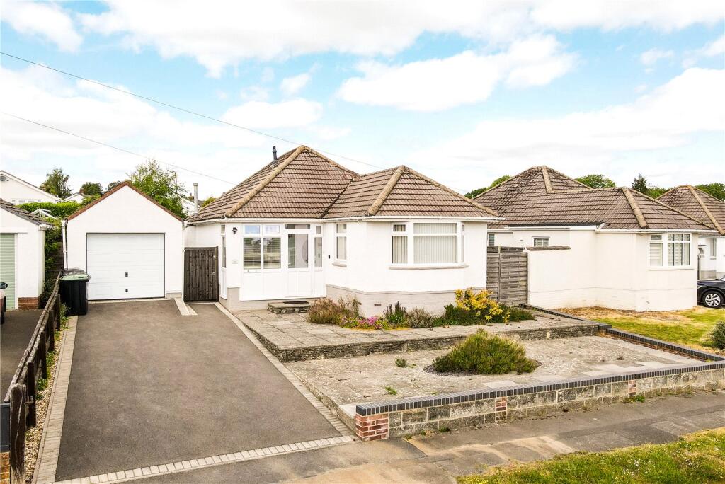 Main image of property: Osborne Road, New Milton, Hampshire, BH25