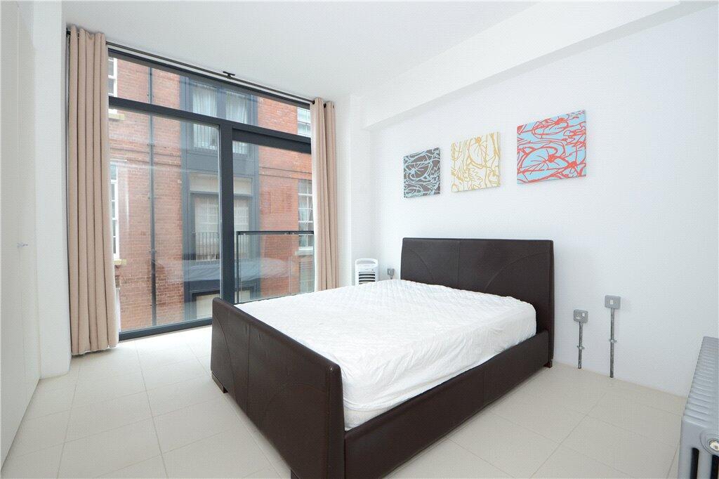 Apartment in London - View 4