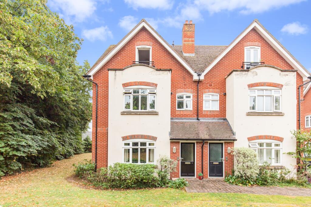 Main image of property: Penlon Place, Abingdon