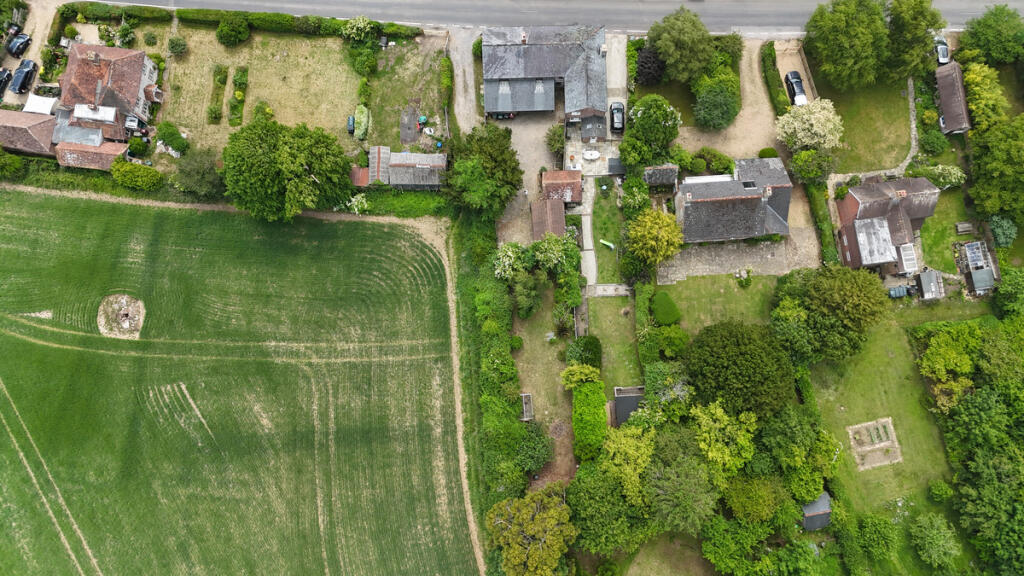 Forestside, Rowlands Castle, PO9 - View 3
