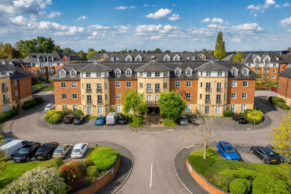 Cheltenham Court, Dexter Close, St Albans, Herts, AL1, Herts