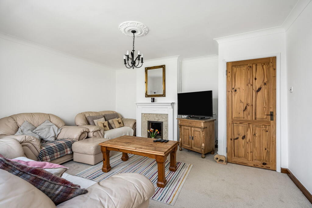 House in Brackley, West Northamptonshire - View 6