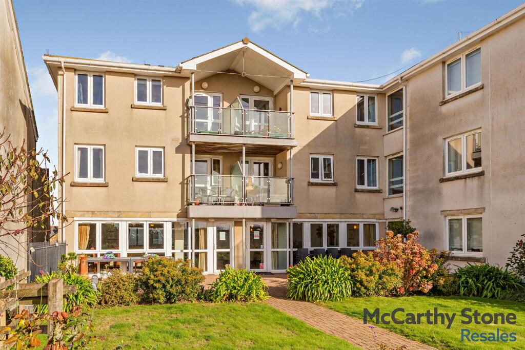 Main image of property: Marina Court, Mount Wise, Newquay, TR7 2FJ