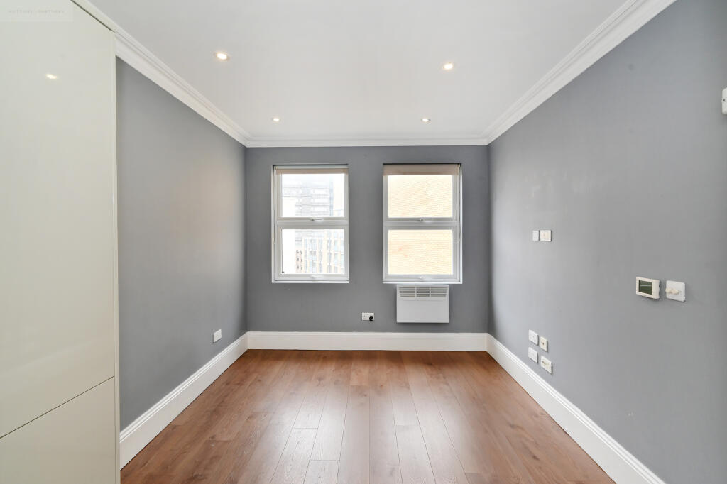 Main image of property: High Street, Croydon, CR0