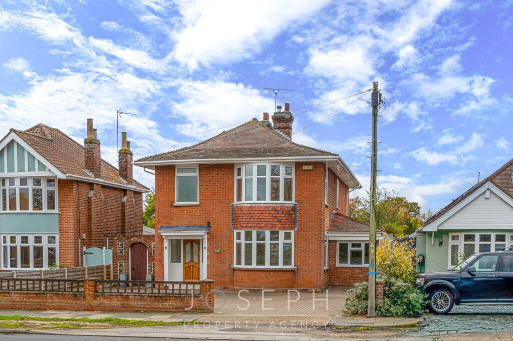 Main image of property: Colchester Road, Ipswich, IP4
