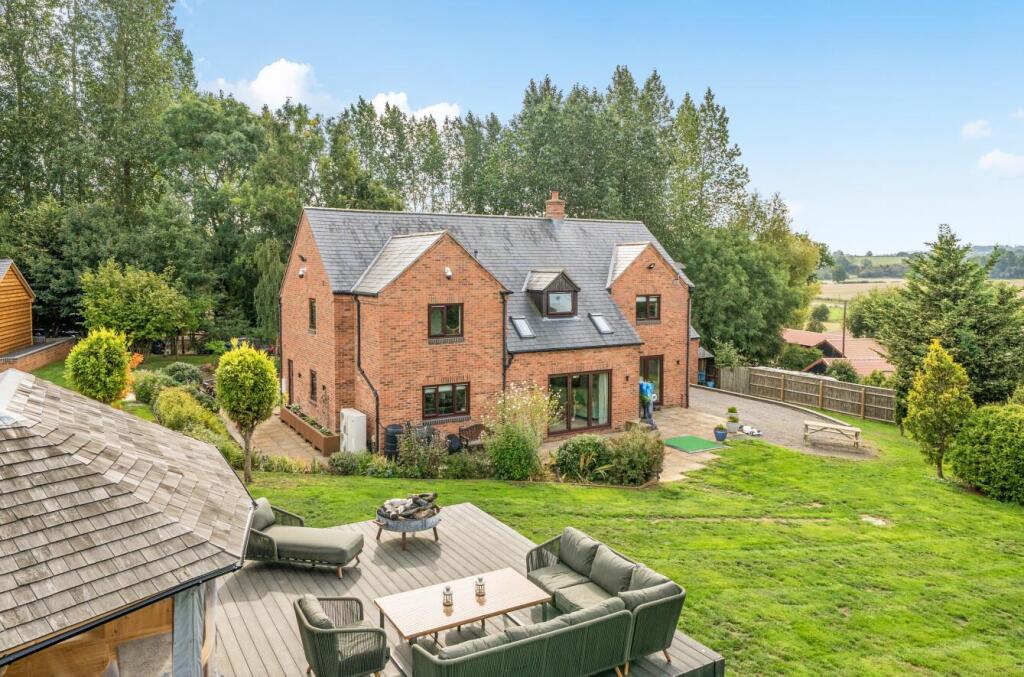 Main image of property: Long Buckby Wharf, Long Buckby, Northampton