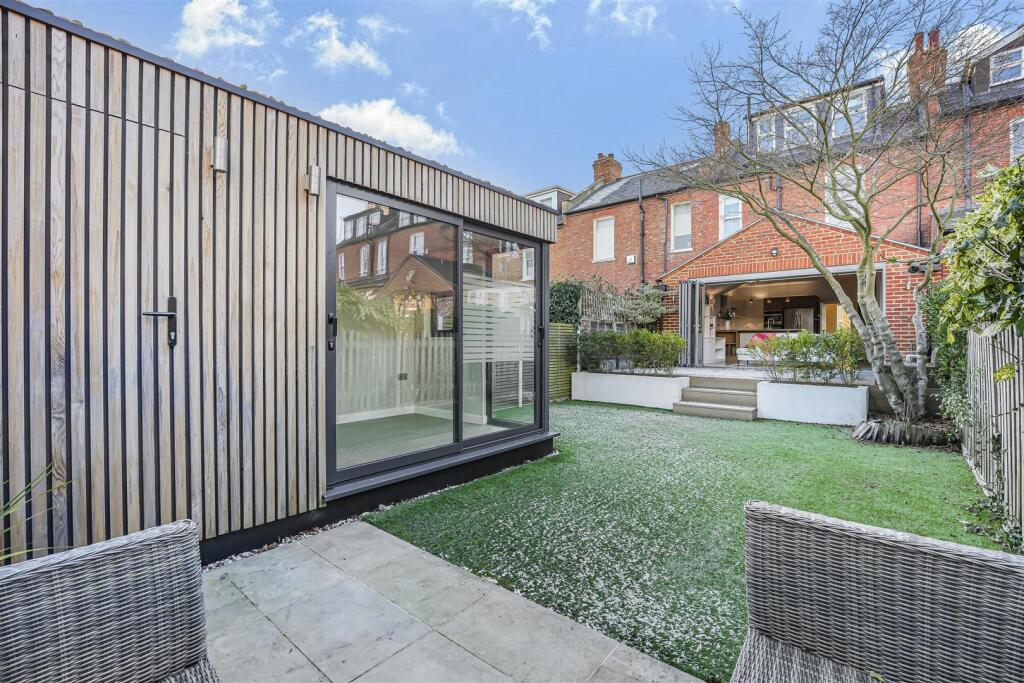 Lambton Road, West Wimbledon photo 4