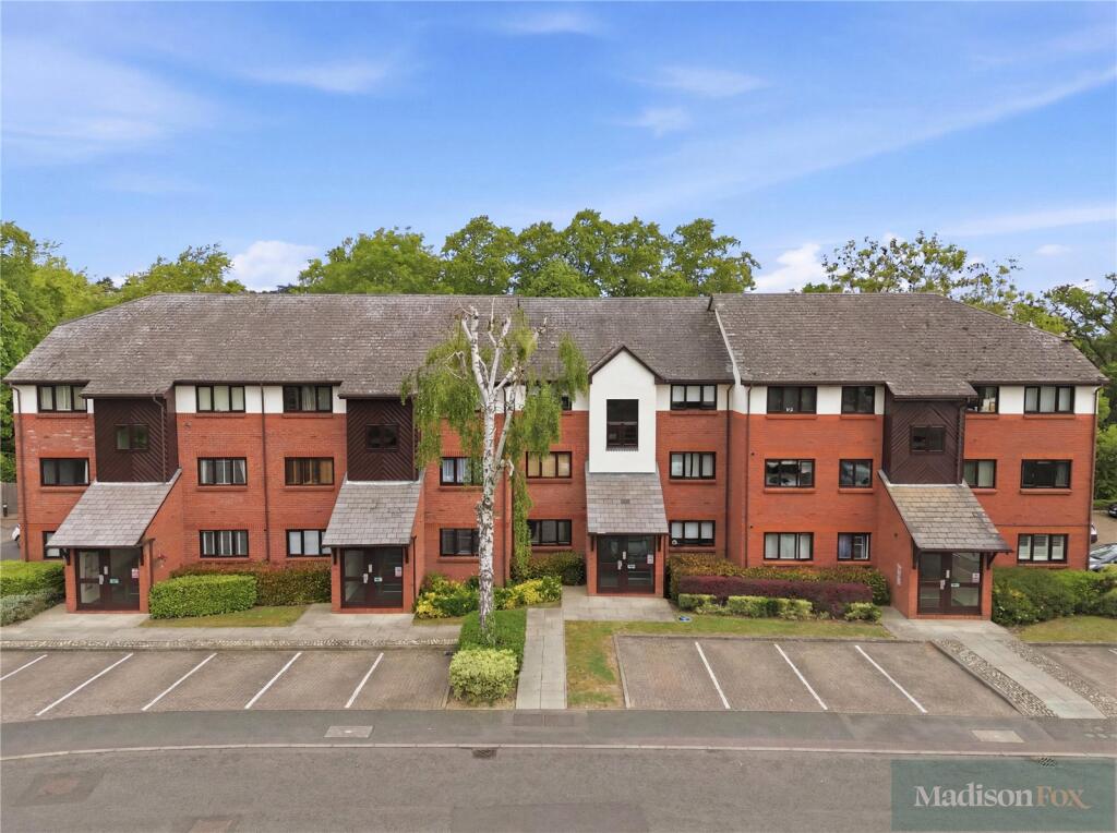 Main image of property: Maple Gate, Loughton, Essex, IG10