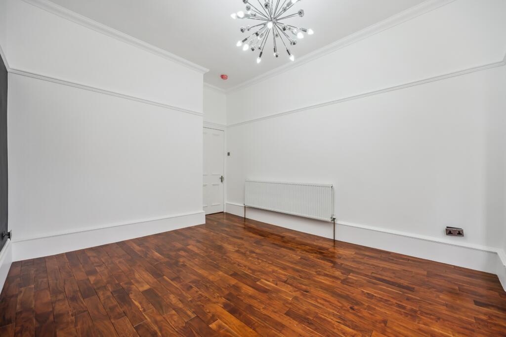 Apartment in Glasgow - View 4