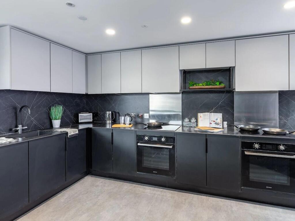 1 bedroom flat share for rent