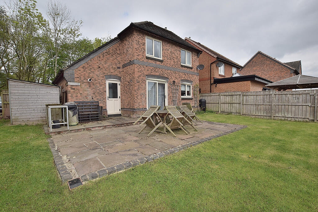 Oak Tree Avenue, Scotton photo 3