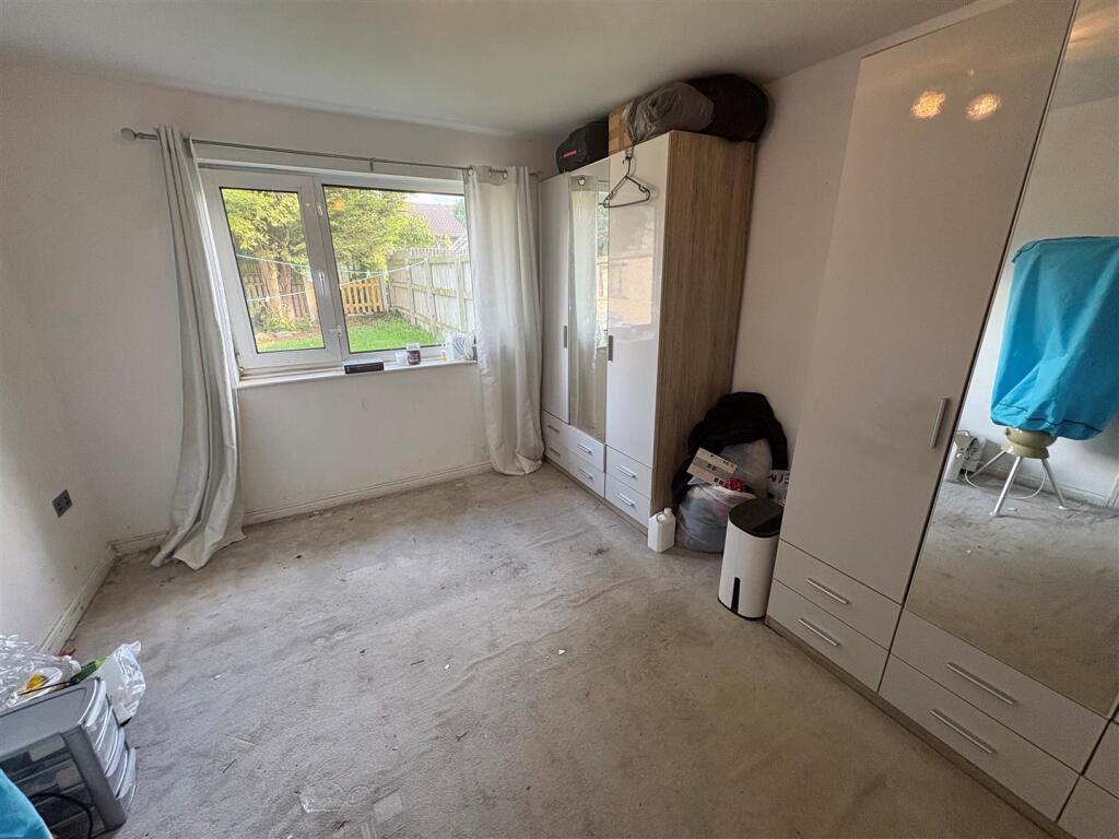 House in Bradford, Birks, Scholemoor - View 5