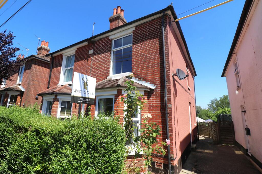 Main image of property: Pretoria Road, Hedge End, SO30