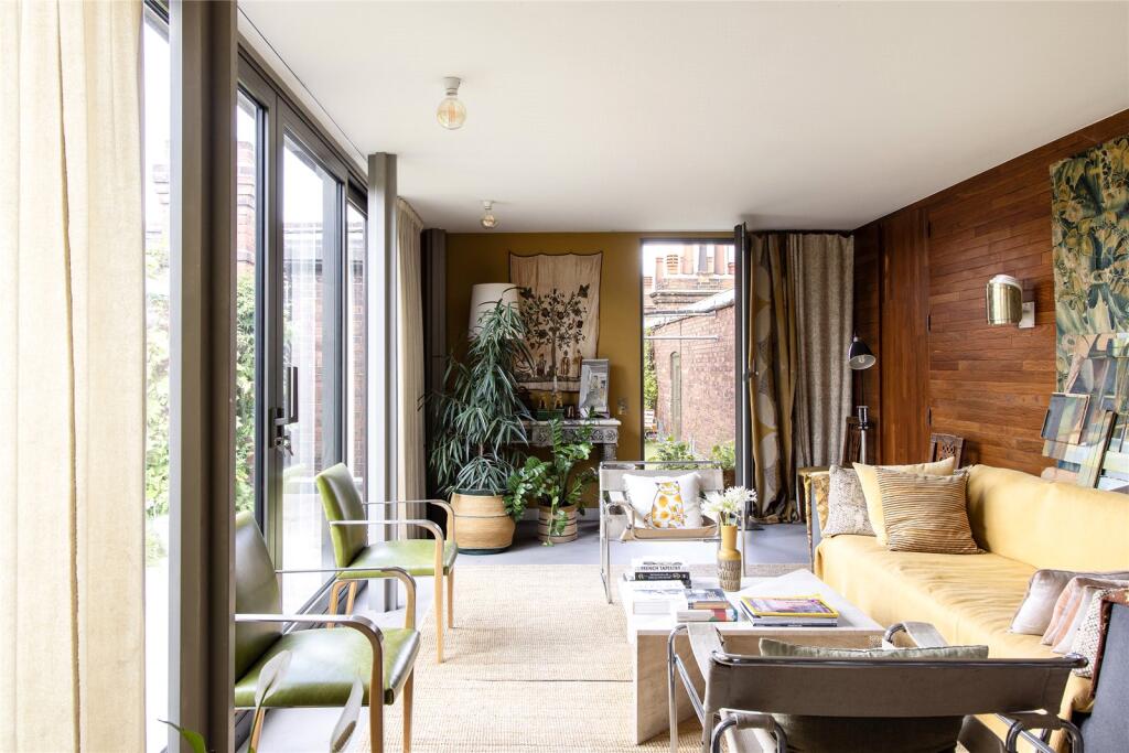 Apartment in London - View 5