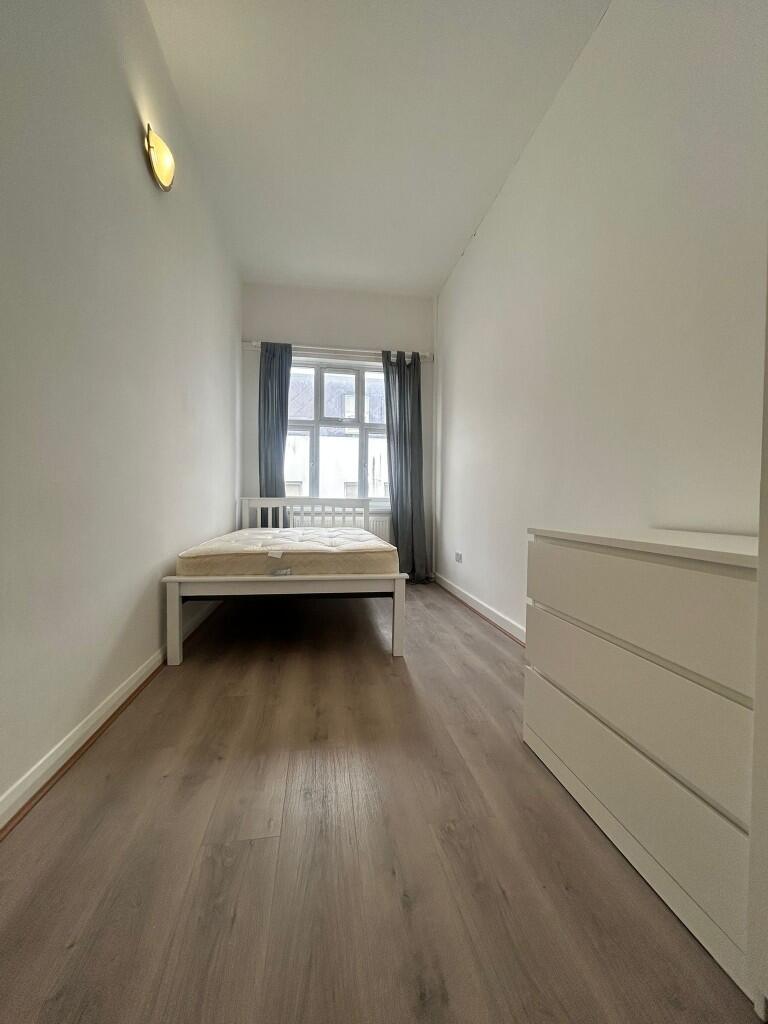 Main image of property: Whitechapel Road, London, E1