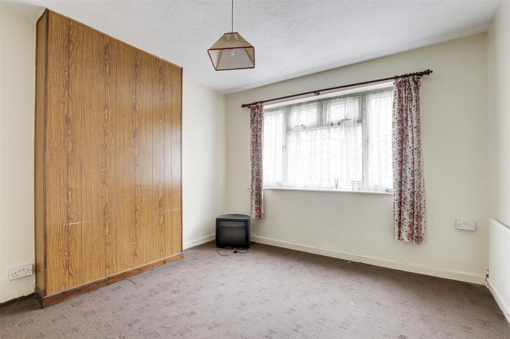House in Nottingham, Nottinghamshire - View 2