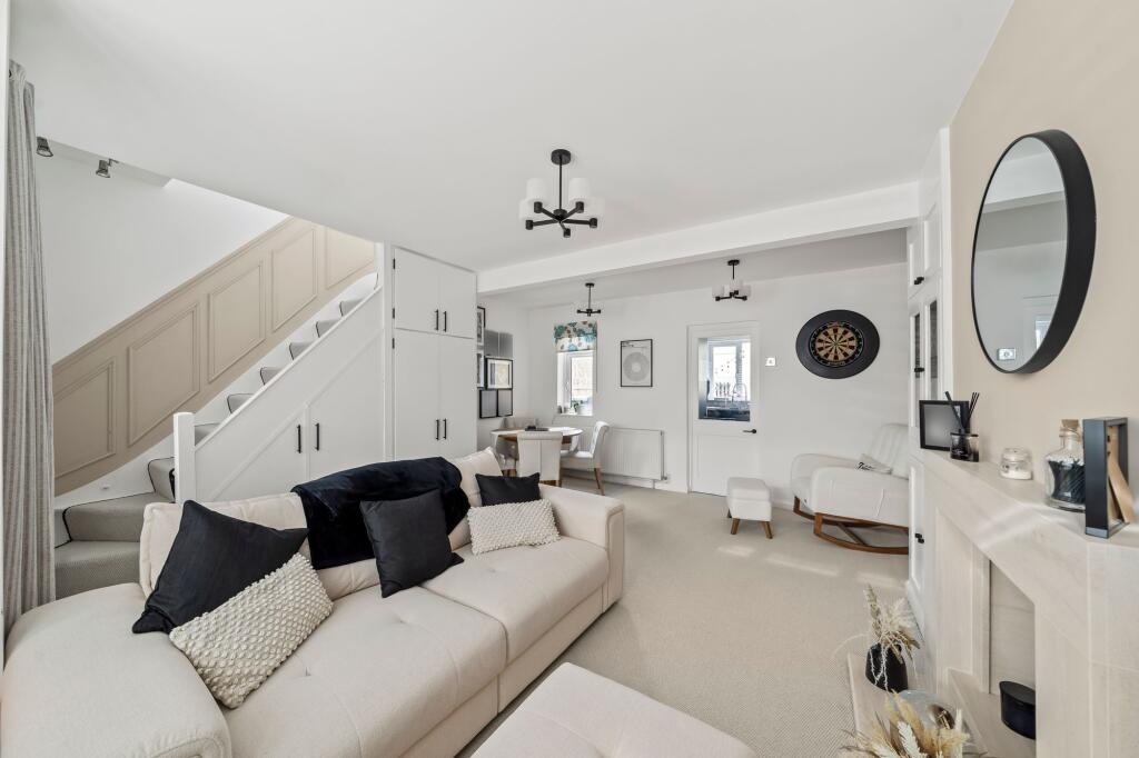 House in Kingston upon Thames - View 3